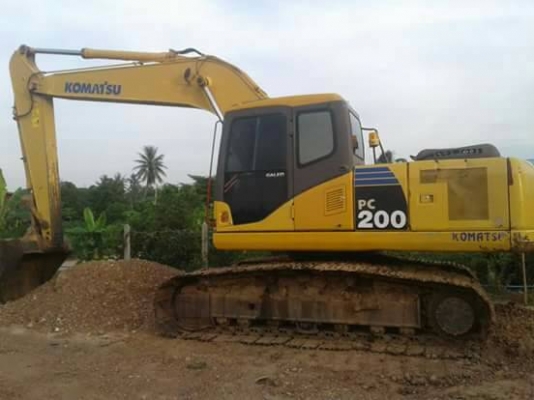 รถแบคโฮ โคมัตสุ KOMATSU PC 200-7 เอกสารซื้อขาย ไมล์ 18,000 กว่าชม. ราคา 1,050,000 รถภาคกลาง