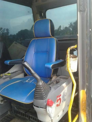 รถแบคโฮ โคมัตสุ KOMATSU PC 200-7 เอกสารซื้อขาย ไมล์ 18,000 กว่าชม. ราคา 1,050,000 รถภาคกลาง