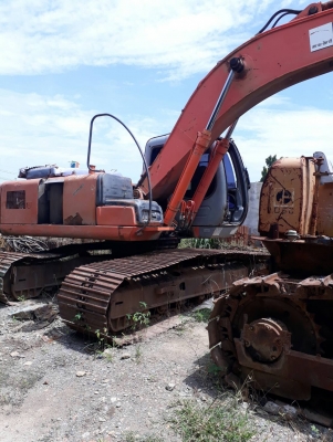 ฮิตาชิ ZX200-1 ราคา 880,000 บาท ต่อรองได้ ไฟฟ้าตัด เอกสารสัญญาซื้อขาย รถภาคกลาง