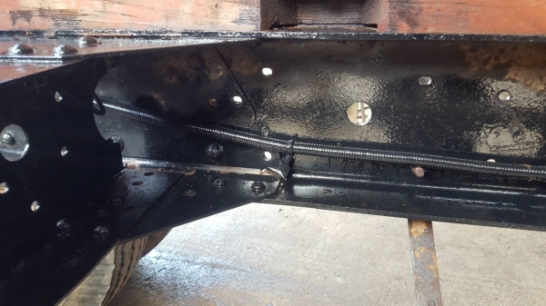 ISUZU NPR120แรงม้า ปี43 เครื่องฝาขาว เครื่องดี คัทซีสวย กระบะคาร์โก้ ยาว 5 ม. เล่มพร้อมโอน ราคาต่อรองได้ สนใจสอบถามได้ครับ 0872976734