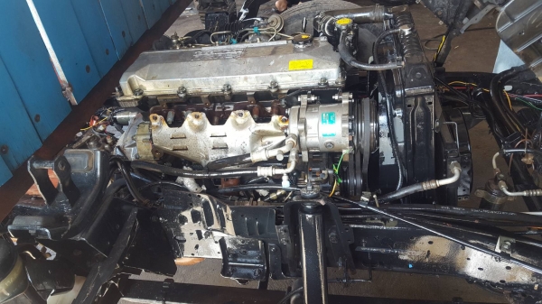 ISUZU NPR120แรงม้า ปี43 เครื่องฝาขาว เครื่องดี คัทซีสวย กระบะคาร์โก้ ยาว 5 ม. เล่มพร้อมโอน ราคาต่อรองได้ สนใจสอบถามได้ครับ 0872976734