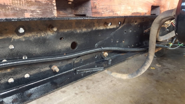 ISUZU NPR120แรงม้า ปี43 เครื่องฝาขาว เครื่องดี คัทซีสวย กระบะคาร์โก้ ยาว 5 ม. เล่มพร้อมโอน ราคาต่อรองได้ สนใจสอบถามได้ครับ 0872976734