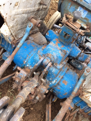 ขายด่วน Ford 6600 T5 ใบดันหน้า ผานหลัง ขายด่วน Ford 6600 T5 ใบดันหน้า ผานหลัง