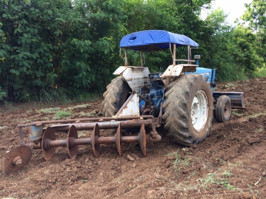ขายด่วน Ford 6600 T5 ใบดันหน้า ผานหลัง ขายด่วน Ford 6600 T5 ใบดันหน้า ผานหลัง