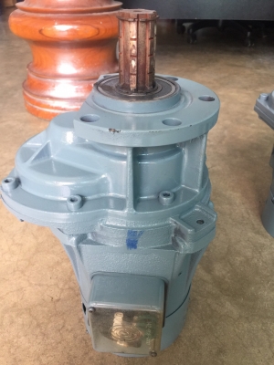 มอเตอร์เกียรนิปปอนมือสอง 1.1 KW. อัตราทด 1/11 ไฟ 380 VAC 3 เฟส เก่าญี่ปุ่นแท้ พร้อมใช้งาน อุปกรณ์ครบ