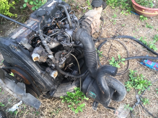 ขายเครื่ิองเกียร์โต้ต้าไม่ตี๋เอ็ก2500 อะไหล่ครบมีชุดโอน 25000 บาท081-6278866 089-5498253