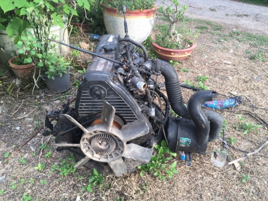 ขายเครื่ิองเกียร์โต้ต้าไม่ตี๋เอ็ก2500 อะไหล่ครบมีชุดโอน 25000 บาท081-6278866 089-5498253