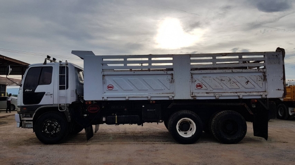 รถเดิมพร้อมใช้งาน HINO FM1J 210 แรงม้า เครื่องเดิม เกียร์เดิม ช่วงล่างเดิม รถเดิมสวยพร้อมใช้งาน เอกส