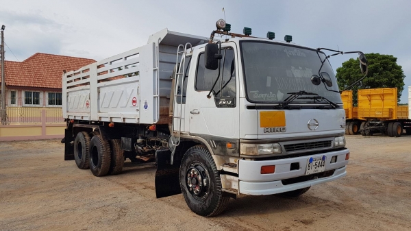 รถเดิมพร้อมใช้งาน HINO FM1J 210 แรงม้า เครื่องเดิม เกียร์เดิม ช่วงล่างเดิม รถเดิมสวยพร้อมใช้งาน เอกส รถเดิมพร้อมใช้งาน HINO FM1J 210 แรงม้า เครื่องเดิม เกียร์เดิม ช่วงล่างเดิม รถเดิมสวยพร้อมใช้งาน เอกส