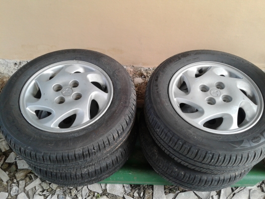 แม้คเดิม มิตซูท้ายเบนซ์ 14 4&times;100 พร้อมยาง มิทเชอลิน กิฟๆ