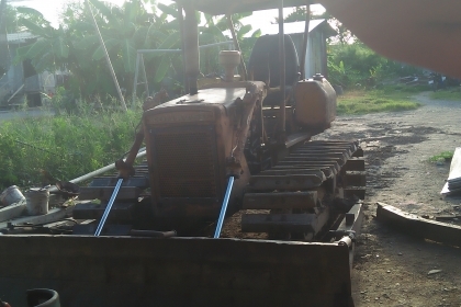 ขายรถแทร็กเตอร์D2-3PL สภาพสวยพร้อมใช้งาน เครื่องดีช่วงล่างดี ใบแทร็กสวย ราคาต่อรองคุยกันได้