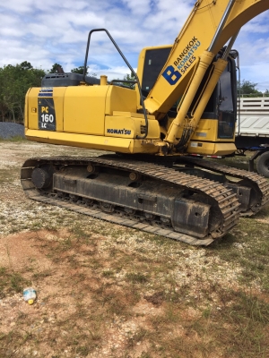 ขายด่วน!! Komatsu PC160LC-8 ไมล์ ชม.10,000 สภาพสวยค่ะ ขายด่วน!! Komatsu PC160LC-8 ไมล์ ชม.10,000 สภาพสวยค่ะ