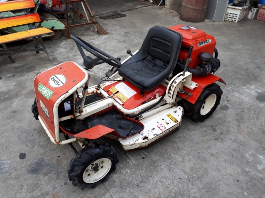 รถตัดหญ้านั่งขับ Orec RM85a นำเข้าจากญี่ปุ่น