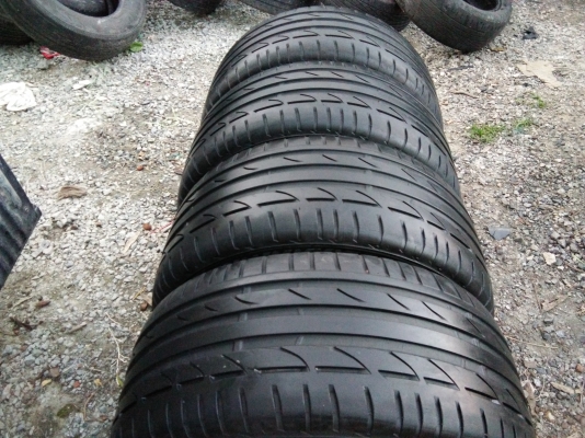 ขายยางบริดสโตน245/45R17 MADE IN JAPAN ยางปลายปี12 ดอกยางหนาเต็มทุกเส้นไม่แตกลายไม่ร้าวไม่กินข้างไม่ม