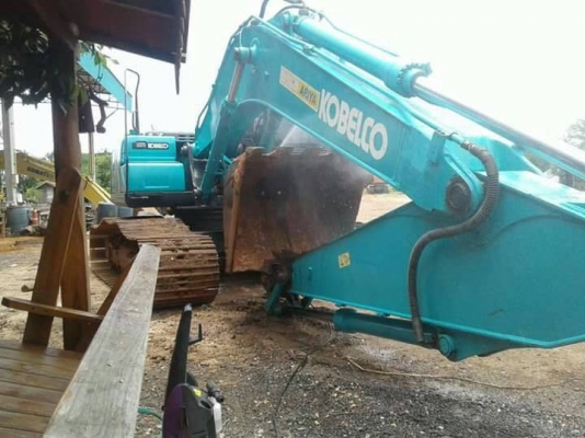 KOBELCO SK200-8 KOBELCO SK200-8