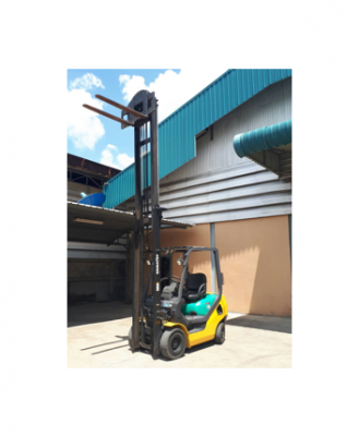 โฟล์คลิฟท์ KOMATSU เบนซิลเสา4.80เมตร 1.5ตัน งาหมุนได้360องศา นำเข้าจากญี่ปุ่น รถสวยพร้อมใช้