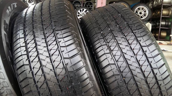 ขายล้อแม็กป้ายแดง ranger fx4 18" ยางปี16 สนใจติดต่อร้าน ก.เจริญการยางครับ ขายล้อแม็กป้ายแดง ranger fx4 18" ยางปี16 สนใจติดต่อร้าน ก.เจริญการยางครับ