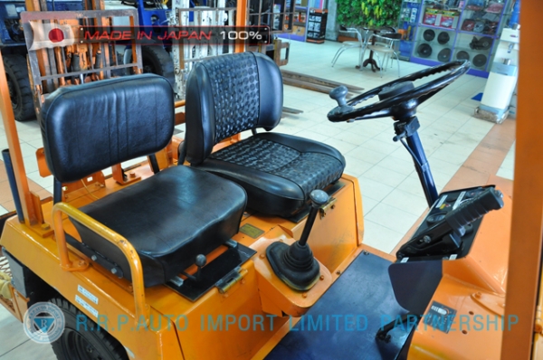 ขายรถลากในสนามบินมือสอง TOYOTA รุ่น P807-TG10-15490 นำเข้าจากประเทศญี่ปุ่น 100\% ไม่เคยใช้งานในไทย