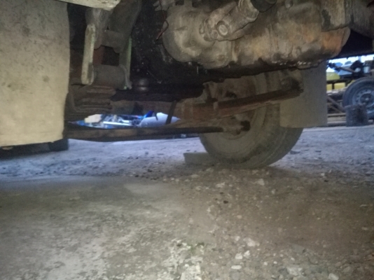 อีแต๋นสี่ล้อดั๊มพร้อมใช้งาน อีแต๋นสี่ล้อดั๊มพร้อมใช้งาน