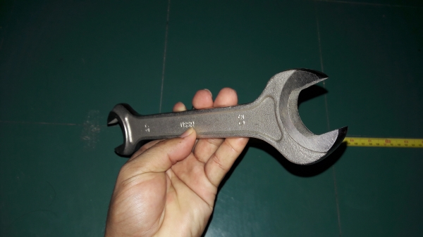 ขายประแจปากตายรัสเซียเบอร์27/30งานเก่าเก็บ USSR Made in Rusia.