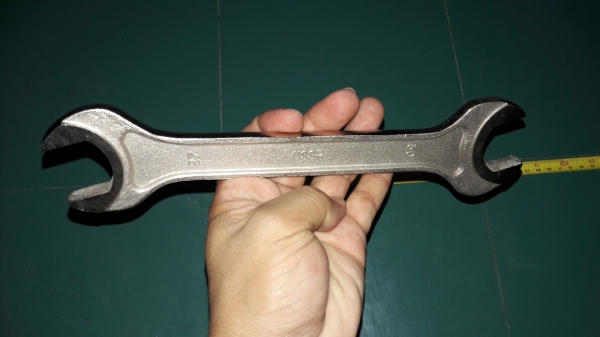 ขายประแจปากตายรัสเซียเบอร์27/30งานเก่าเก็บ USSR Made in Rusia.