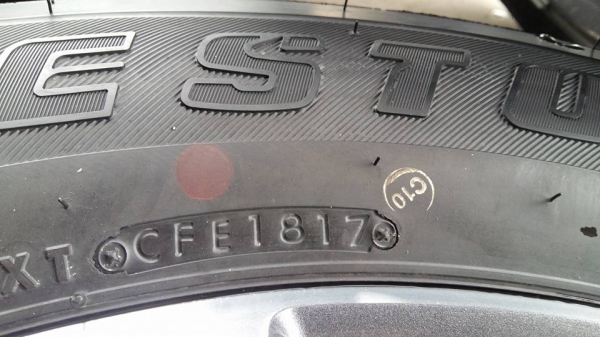 ขายล้อแม็กป้ายแดง ranger 18" พร้อมยางปี17 สนใจติดต่อร้าน ก.เจริญการยางครับ 081-3747940 ขายล้อแม็กป้ายแดง ranger 18" พร้อมยางปี17 สนใจติดต่อร้าน ก.เจริญการยางครับ 081-3747940