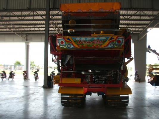 รับสมัครคนขับรถเกี่ยวข้าว 2 ตำแหน่ง ไร่ละ 100 บาท ต่อคน สนใจติดต่อ 087-2267088 รับสมัครคนขับรถเกี่ยวข้าว 2 ตำแหน่ง ไร่ละ 100 บาท ต่อคน สนใจติดต่อ 087-2267088