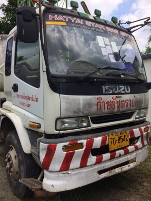 หัวลาก Isuzu + หางบรรทุก LPG เจ้าของขายเอง หัวลาก Isuzu + หางบรรทุก LPG เจ้าของขายเอง