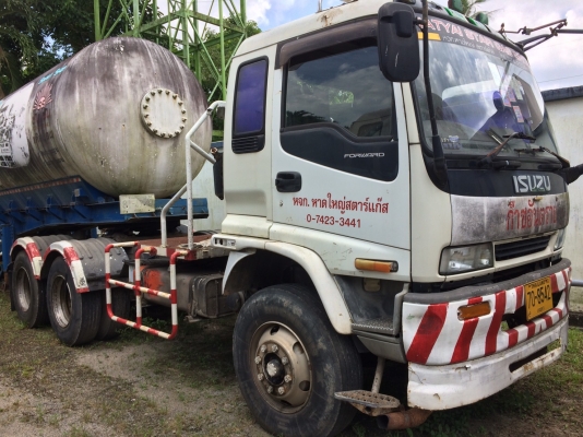 หัวลาก Isuzu + หางบรรทุก LPG เจ้าของขายเอง หัวลาก Isuzu + หางบรรทุก LPG เจ้าของขายเอง