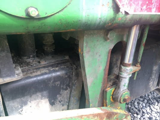 Sumitomo HB25W-2 รถปูยาง 3 เมตร นำเข้าจากญี่ปุ่น โทร. 080-6565422 (หนิง)