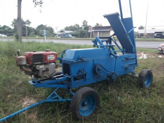 เครื่องอัดฟาง