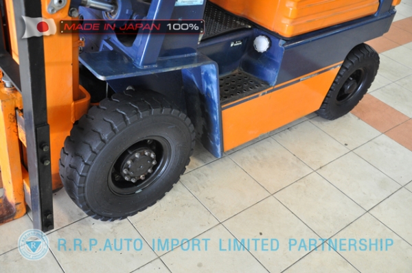 ขายรถโฟล์คลิฟท์มือสอง TOYOTA รุ่น 5FG10-14267 นำเข้าจากประเทศญี่ปุ่น 100\% ไม่เคยใช้งานในไทย