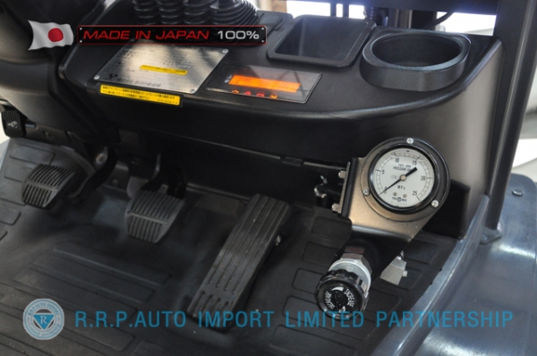 ขายรถโฟล์คลิฟท์มือสอง TOYOTA รุ่น 8FG30-30940 นำเข้าจากประเทศญี่ปุ่น 100\% ไม่เคยใช้งานในไทย