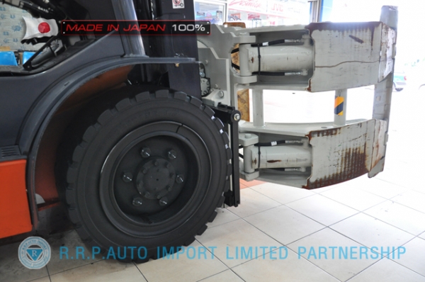 ขายรถโฟล์คลิฟท์มือสอง TOYOTA รุ่น 8FG30-30940 นำเข้าจากประเทศญี่ปุ่น 100\% ไม่เคยใช้งานในไทย