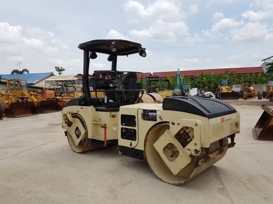 ขายรถบดอัดสั่นสะเทือน 7 ตัน Ingersoll Rand DD-70HF รถเก่านอกสวย นำเข้าจากประเทศอเมริกาแท้ ไม่เคยใช้งานในไทย ขายรถบดอัดสั่นสะเทือน 7 ตัน Ingersoll Rand DD-70HF รถเก่านอกสวย นำเข้าจากประเทศอเมริกาแท้ ไม่เคยใช้งานในไทย