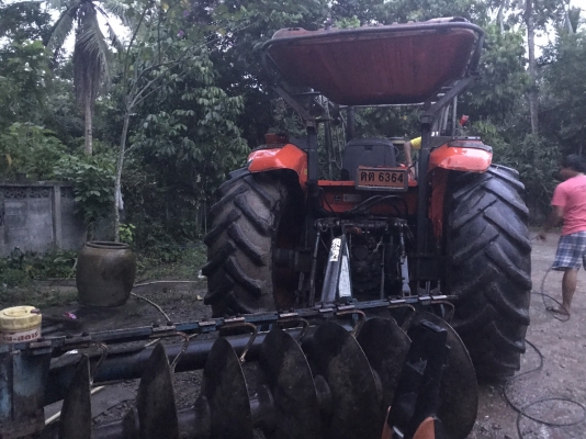 KUBOTA M9540 อุปกรณ์2ชิ้น 4500ชั่วโทง รถสวย พร้อมใช้งาน เล่มทะเบียน ราคาต่อรองครับ สอบถาม 0872976734