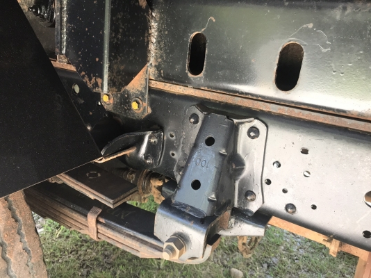 6ล้อดั้มพ์ ISUZU NPR 130แรงม้า ปี48 รถสวย เครื่องดี ไมล์แสนต้นๆ คัทซีสวย ราคาต่อรองได้ เล่มพร้อมโอน สอบถาม 0872976734