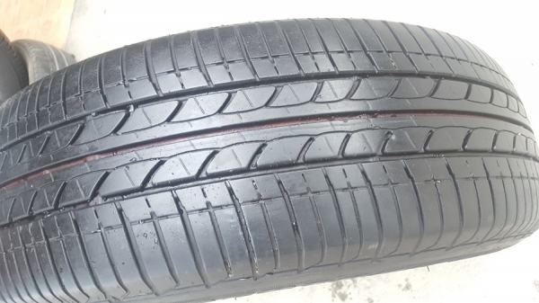 ขายล้อHONDA City ขอบ15 ยางปี15  4 ล้อ