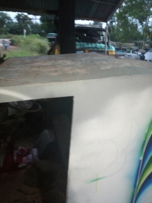 อีแต๋นสี่ล้อพร้อมใช้งาน อีแต๋นสี่ล้อพร้อมใช้งาน