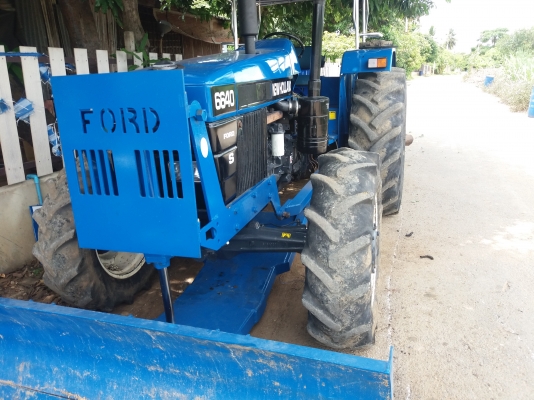 รถไถฟอด6640(4&times;4)คานนิวฮอแลนมคใบอินวอย