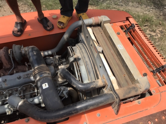 ขายแบคโฮ Hitachi ZX รถสภาพดี ใช้น้อย สนใจติดต่อ 081-9426747