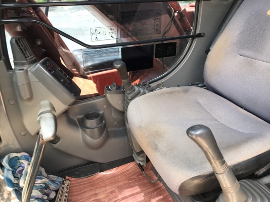 ขายแบคโฮ Hitachi ZX รถสภาพดี ใช้น้อย สนใจติดต่อ 081-9426747