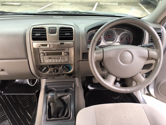 ขาย isuzu dmax spacecab slx ปี06