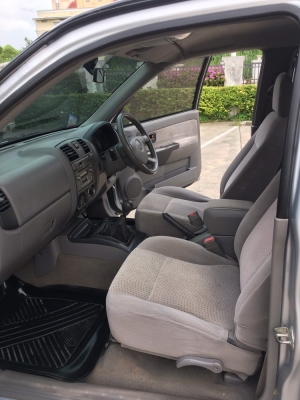 ขาย isuzu dmax spacecab slx ปี06