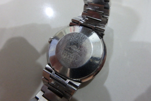 นาฬิกา Mido ชาย Auto รุ่น Commander 8269 เรือนเงิน ของแท้ สภาพดี เดิมทุกอย่าง ส่งฟรี