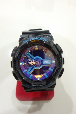 นาฬิกา CASIO G-shock รุ่น GA-110HC สีดำม่วง ของแท้ สภาพใหม่ ส่งฟรี
