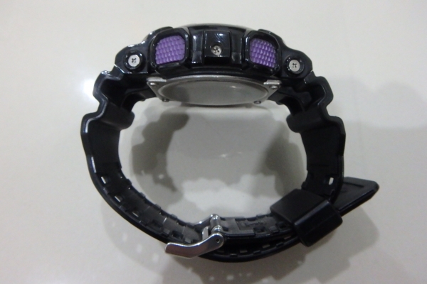 นาฬิกา CASIO G-shock รุ่น GA-110HC สีดำม่วง ของแท้ สภาพใหม่ ส่งฟรี