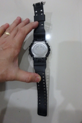 นาฬิกา CASIO G-shock รุ่น GA-110HC สีดำม่วง ของแท้ สภาพใหม่ ส่งฟรี