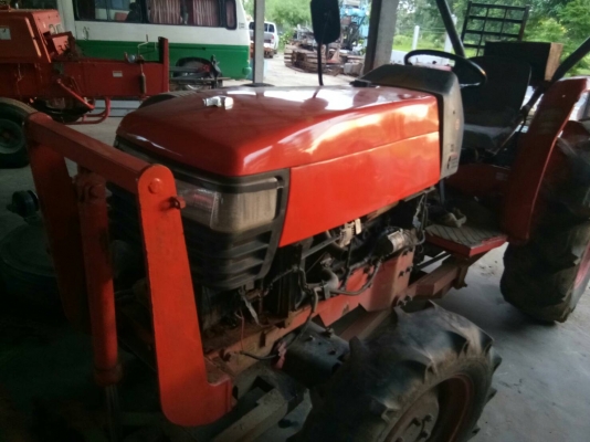 รถไถนานั่งขับ kubota l4508 di พร้อมอุปกรณ์ 2 ชิ้นและเล่มทะเบียน