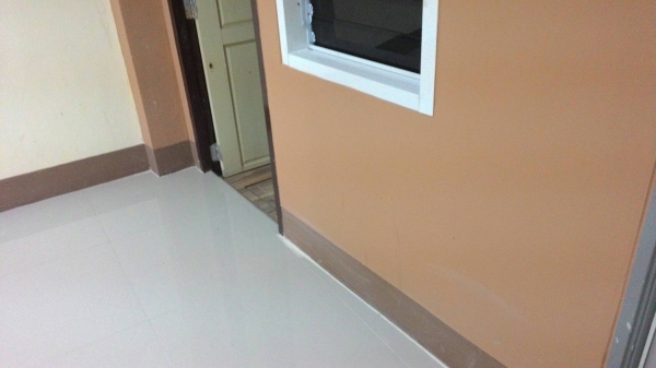 ขายและให้เช่าตึกสภาพสวย ทำเลดี ตึกสองชั้นสองคูหา มีระเบียงชั้นสอง ด้านหลัง วิวดีมาก สภาพสวยพร้อมใช้งานได้ทันที ผ่อนสบาย ๆ กับธนาคารกสิกรไทย ได้ครับ พิเศษ จองวันนี้ แจกทองคำฟรี 1 บาท.